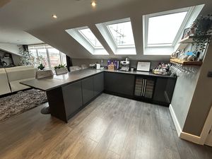 Photo 10- click for photo gallery